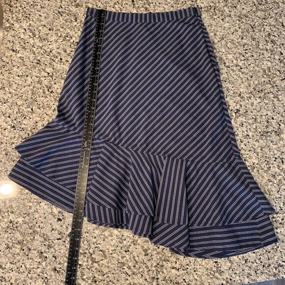 Joie Skirt 8 - Picture 6 of 12